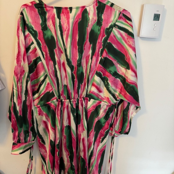 Holiday  satin colourful dress - Picture 2 of 3